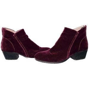 H by Hudson London Burgundy Velvet Apisi Ankle Boots Booties - Size 38 EU / 7 US